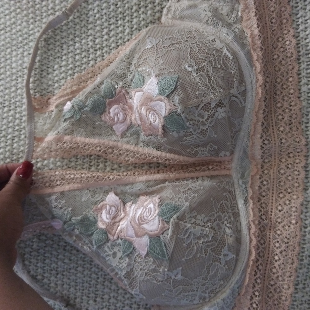 Intimissimi sexy set never worn